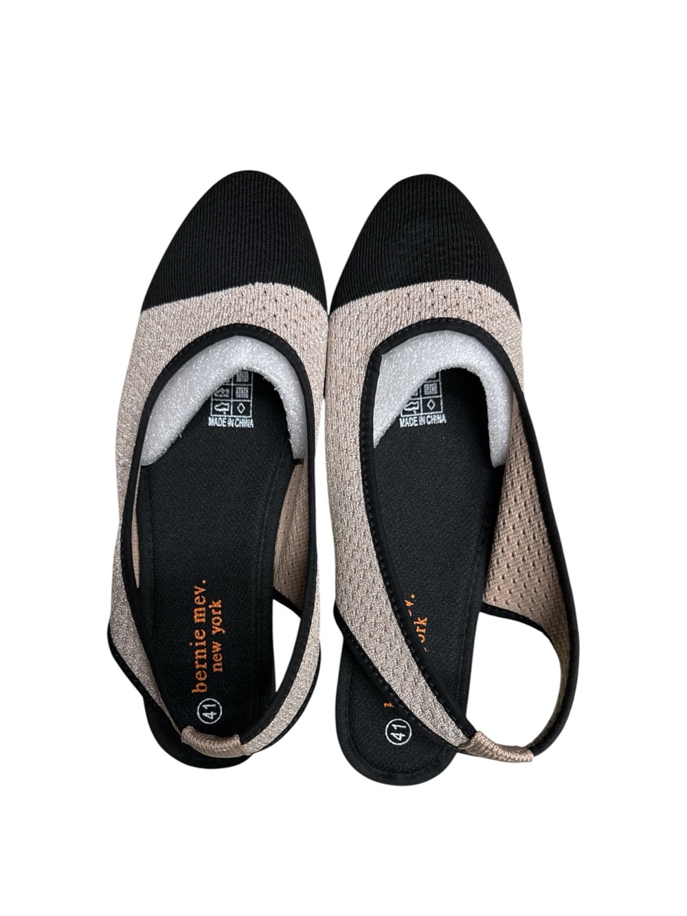 Bernie Mev. Alexa Memory Foam Ballet Flats in Blush Silver
Size 10.5 or 41